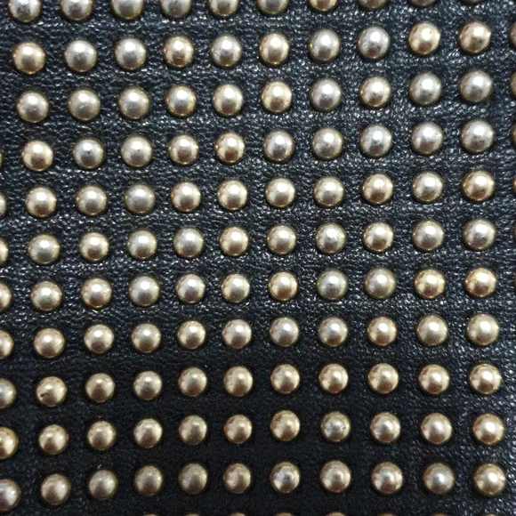 Neon Hart crossbody black faux leather studded bag - Picture 5 of 16